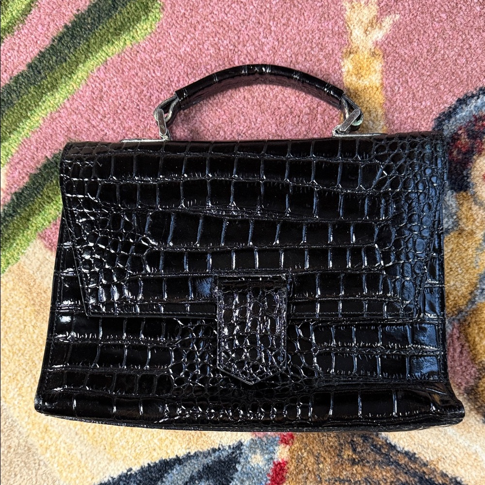 VINTAGE PATENT LEATHER BAG